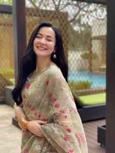 Hania Amir Pictures