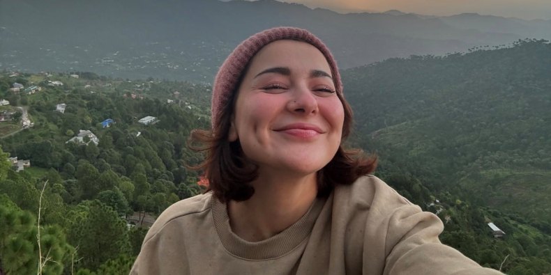 Hania Amir Biography