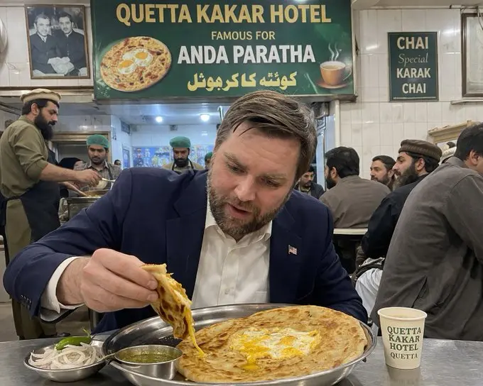 JD vance in islamabad